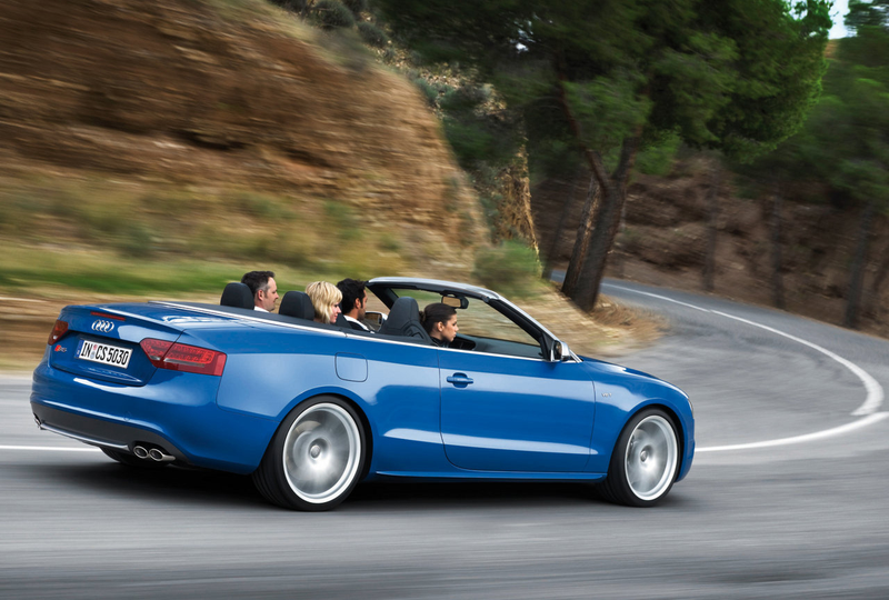 Illustration for article titled 2010 Audi A5 And S5 Convertibles Drop Their Tops